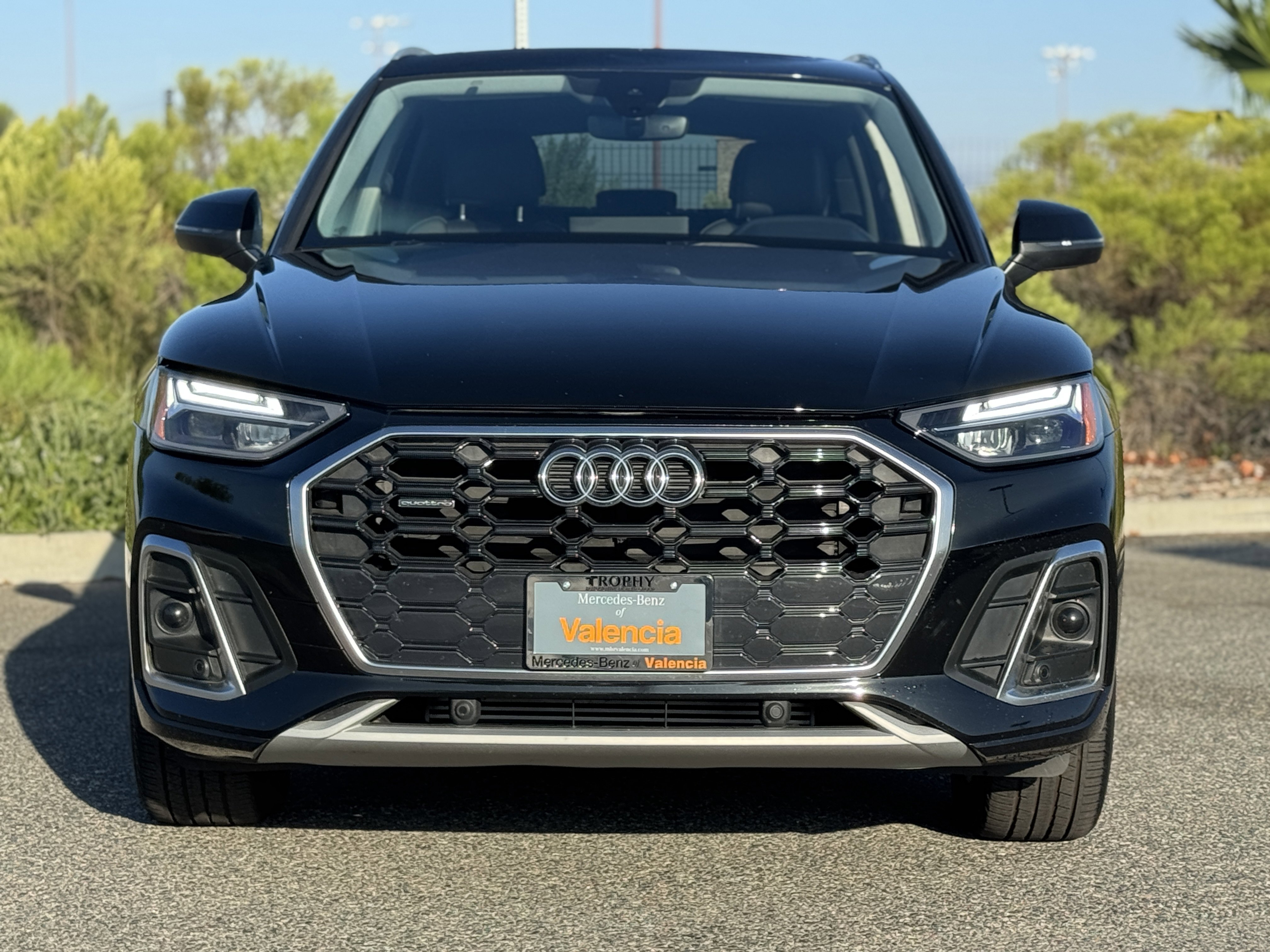 Used 2024 Audi Q5 2.0T Premium w/ Convenience Package image 4