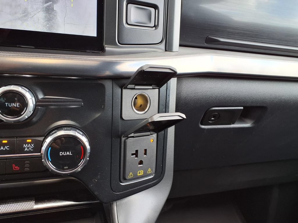 Used 2024 Ford F150 Lariat w/ Equipment Group 502A High AWD/4WD image 35