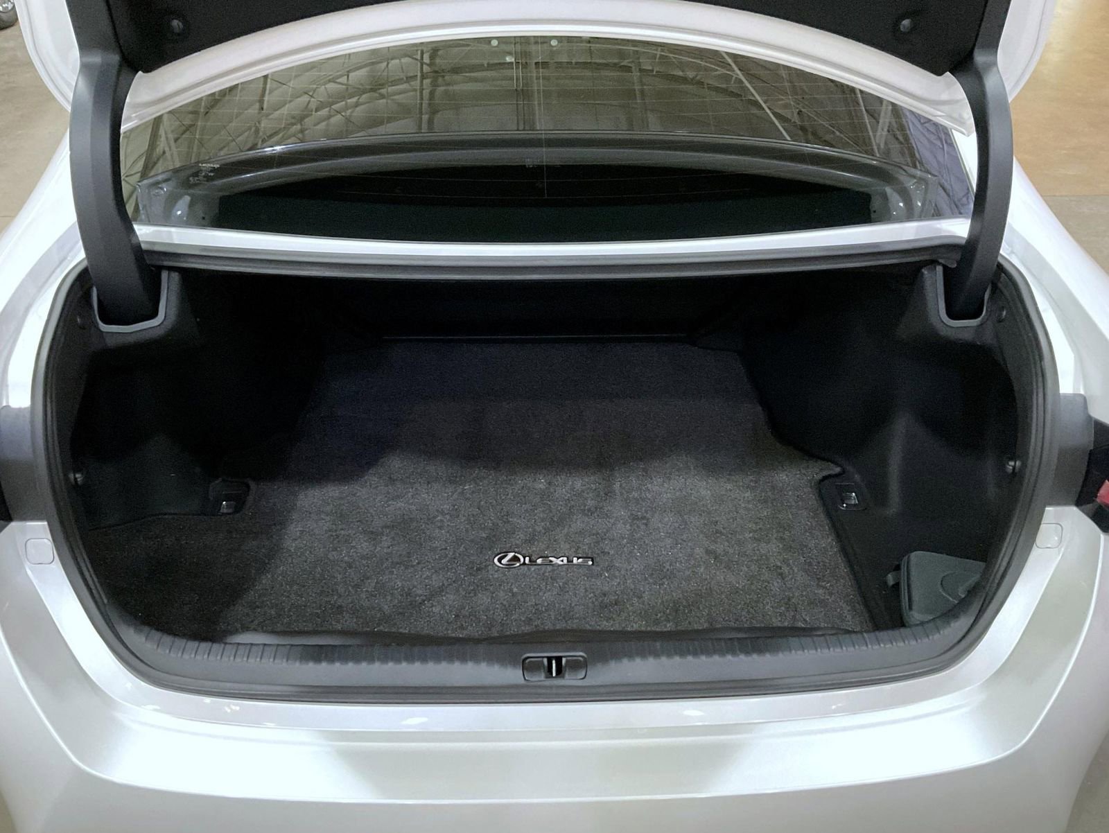 Used 2022 Lexus RC 350 w/ Premium Package image 19