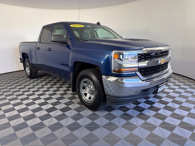 Used 2017 Chevrolet Silverado 1500 LS w/ Trailering Package AWD/4WD image 32