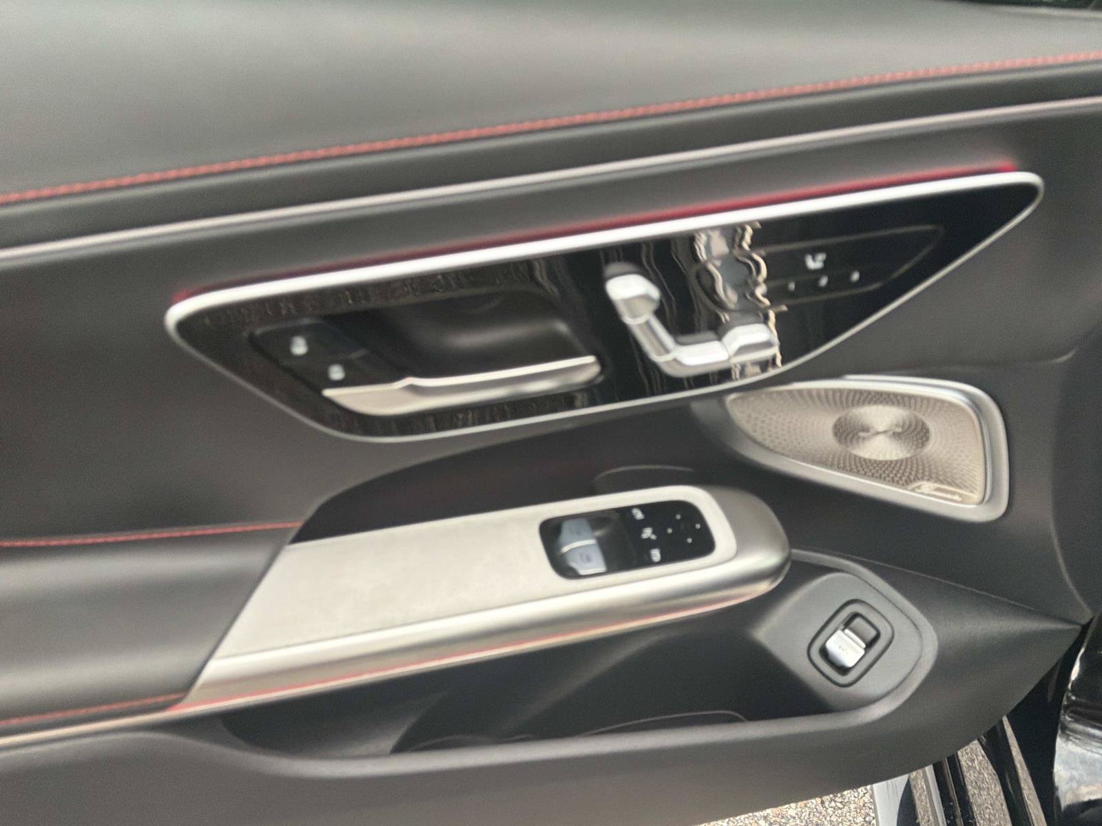 Certified 2024 Mercedes-Benz CLE 53 AMG 4MATIC image 12