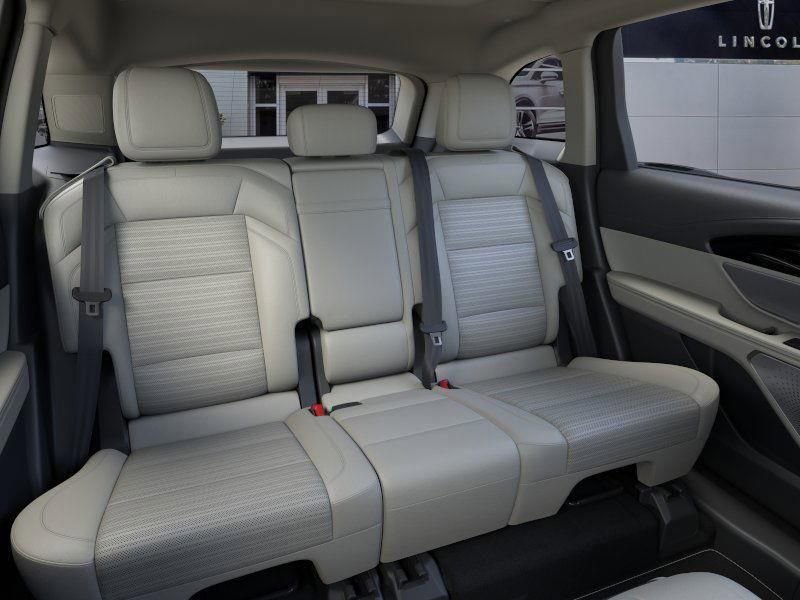 New 2026 Lincoln Nautilus Reserve AWD/4WD image 11