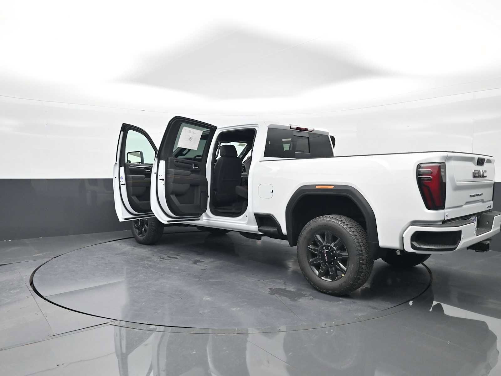 New 2026 GMC Sierra 2500 AT4 w/ AT4 Premium Plus Package image 44