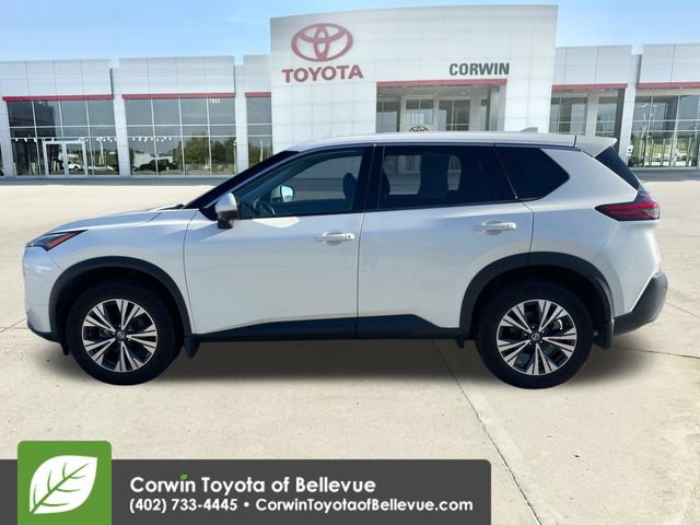 Used 2021 Nissan Rogue SV AWD/4WD image 2
