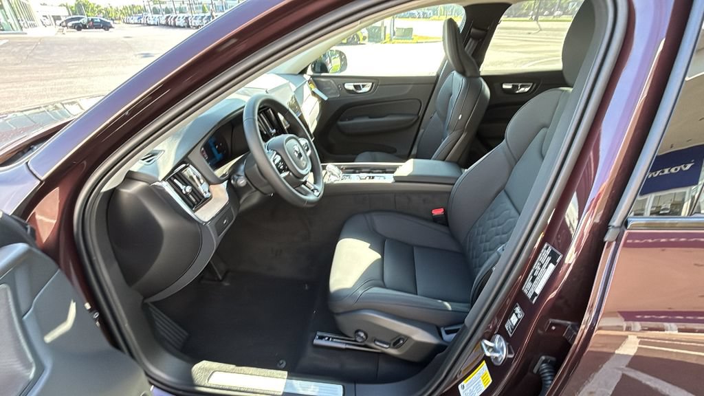 New 2026 Volvo XC60 B5 Plus w/ Climate Package AWD/4WD image 24