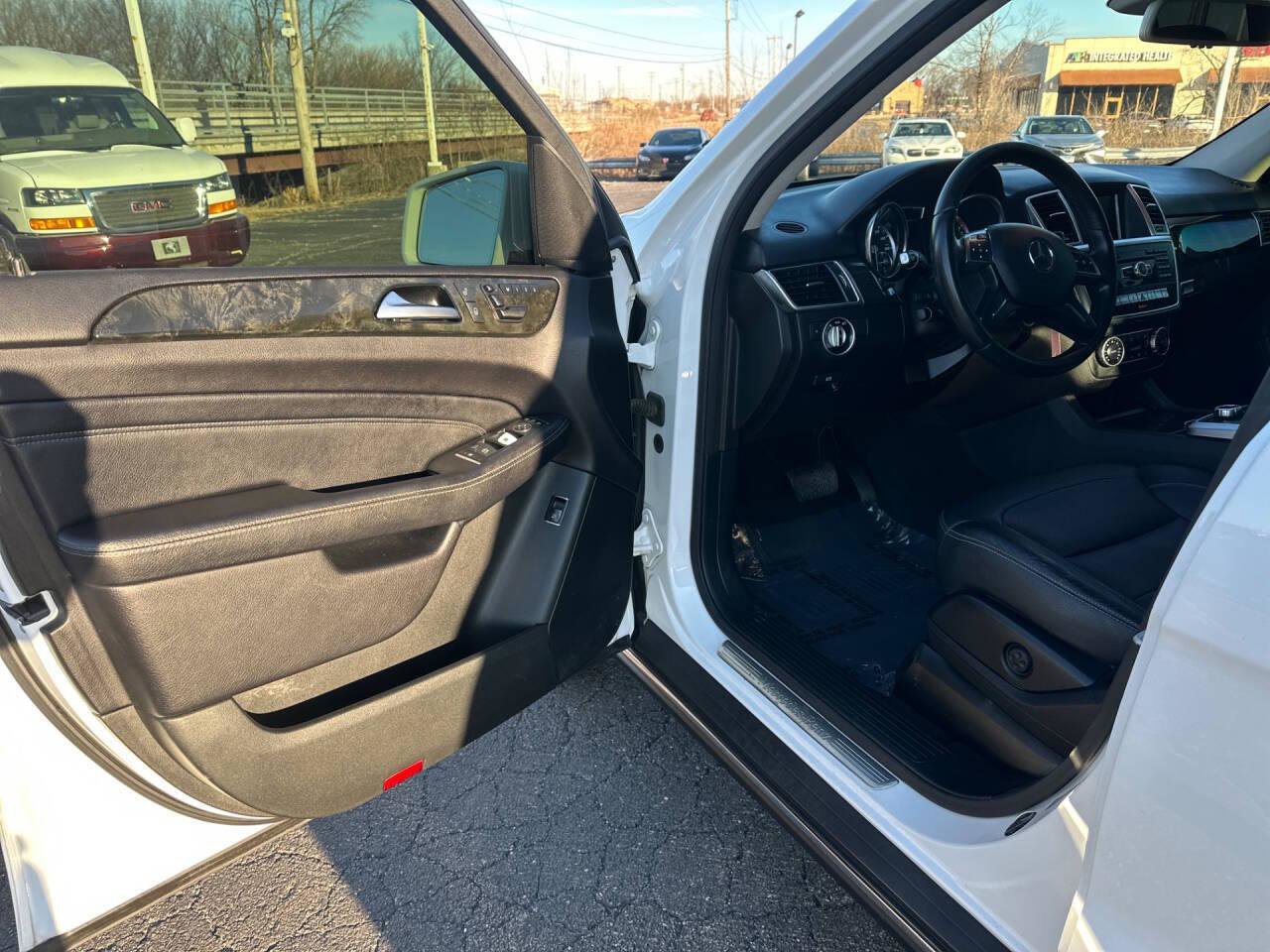 Used 2015 Mercedes-Benz ML 350 4MATIC image 15