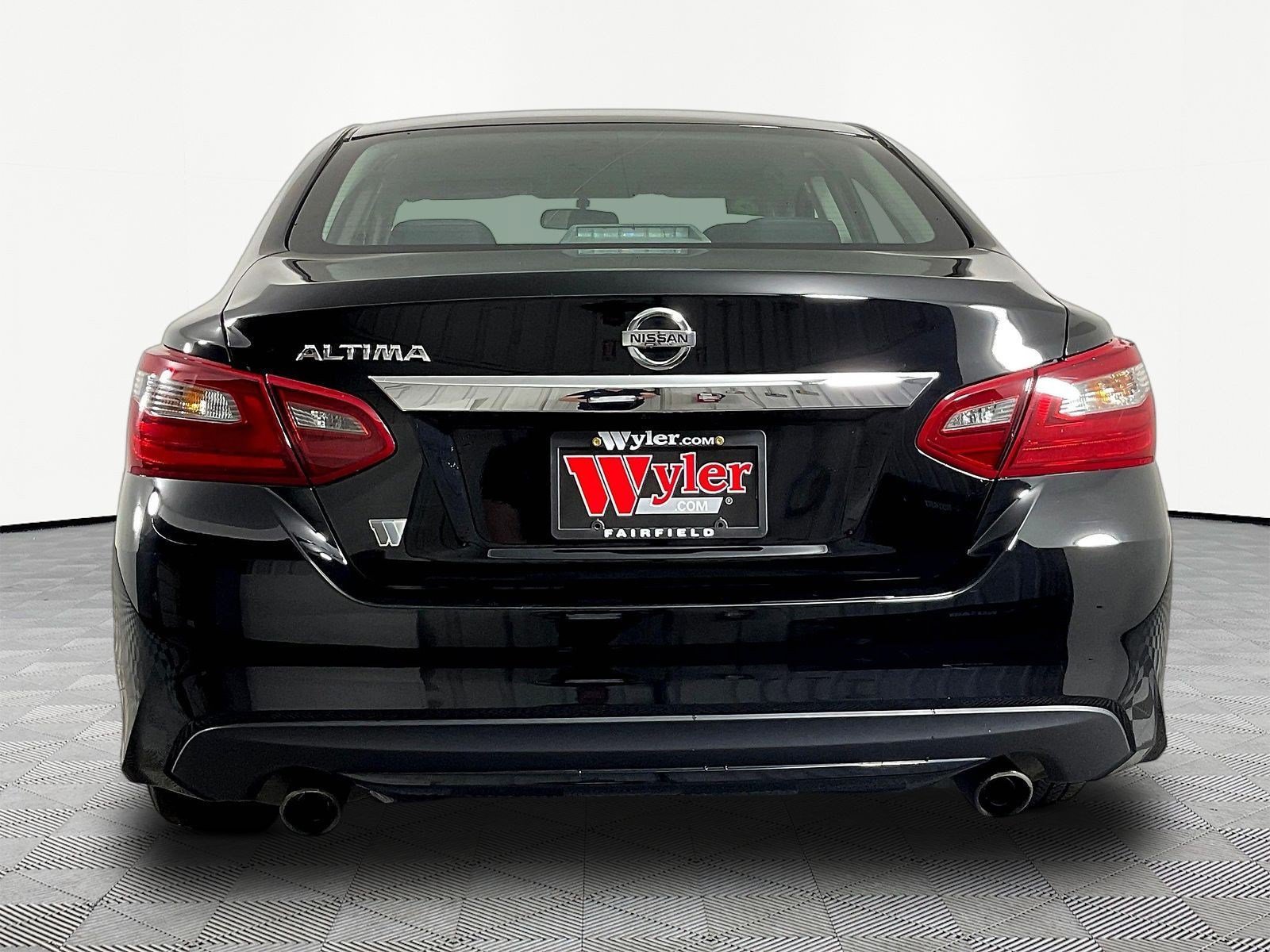Used 2018 Nissan Altima 2.5 S w/ S Convenience Package FWD image 5