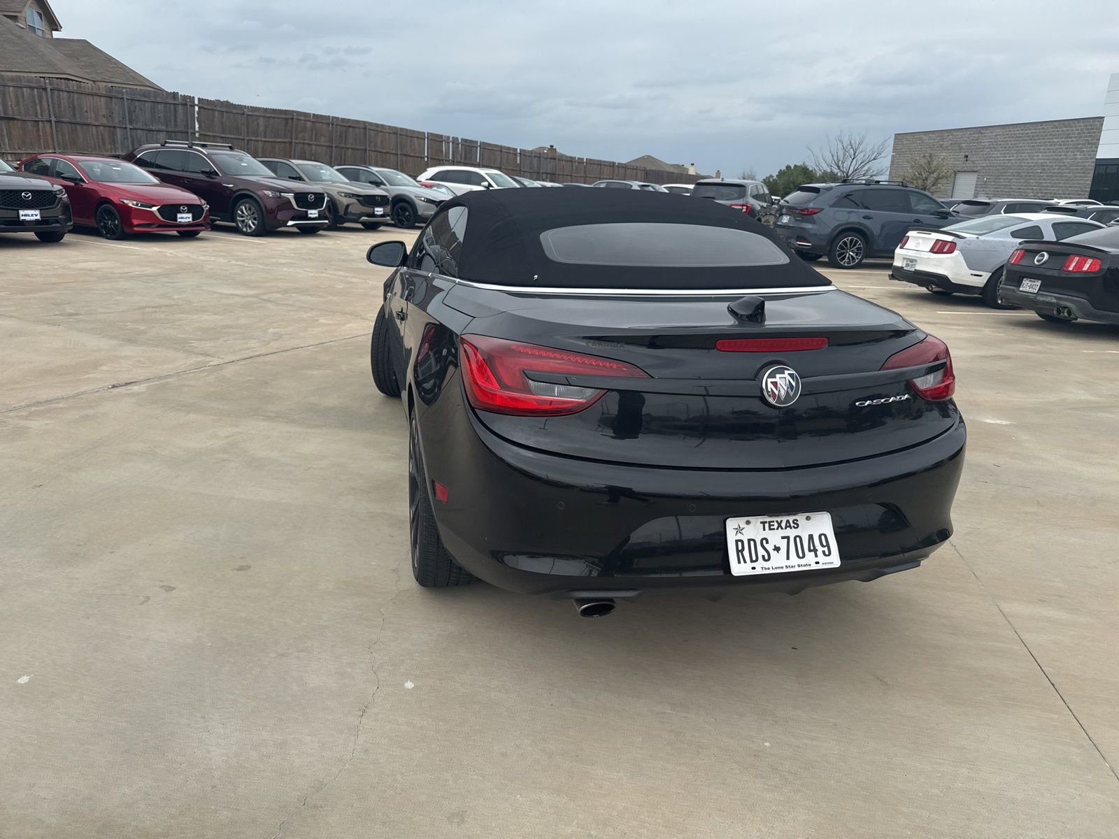 Used 2019 Buick Cascada Sport Touring w/ Dark Effects Package image 14