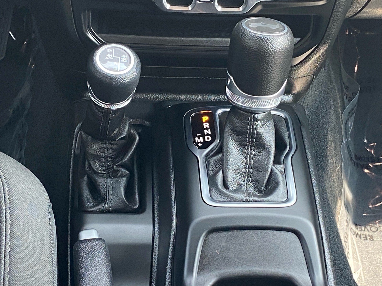 Used 2023 Jeep Wrangler Unlimited AWD/4WD image 11