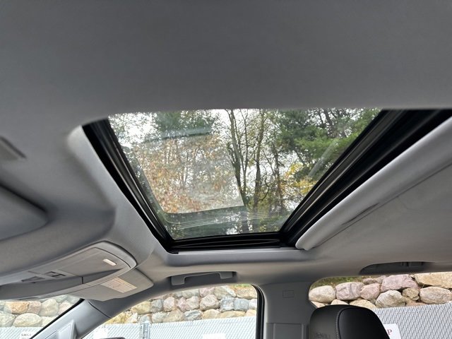 Used 2018 GMC Sierra 2500 Denali w/ Duramax Plus Package image 27