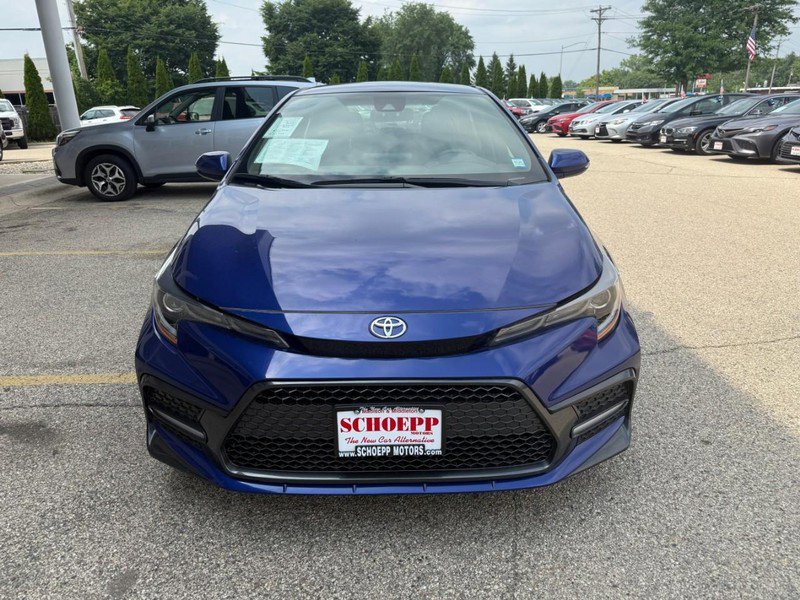 Used 2022 Toyota Corolla SE w/ Carpet Mat Package (TMS) image 2