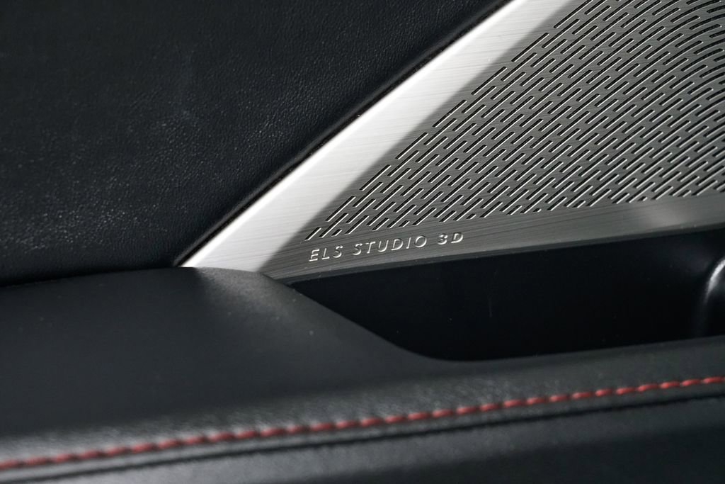 Used 2023 Acura MDX A-Spec image 8