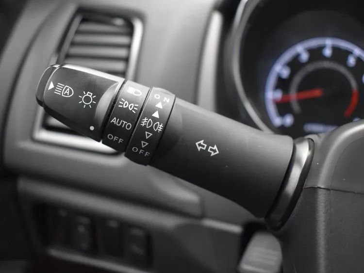 Used 2025 Mitsubishi Outlander Sport ES AWD/4WD image 26
