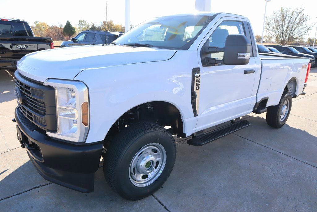 New 2026 Ford F250 XL w/ XL Driver Assist Package AWD/4WD image 10