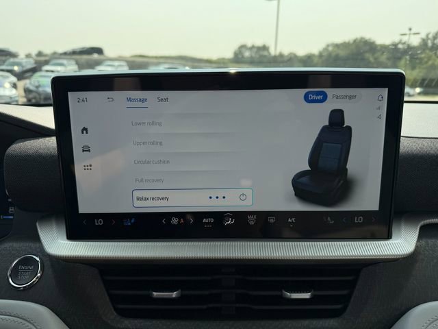 Used 2025 Ford Explorer Platinum w/ Ultimate Package image 32