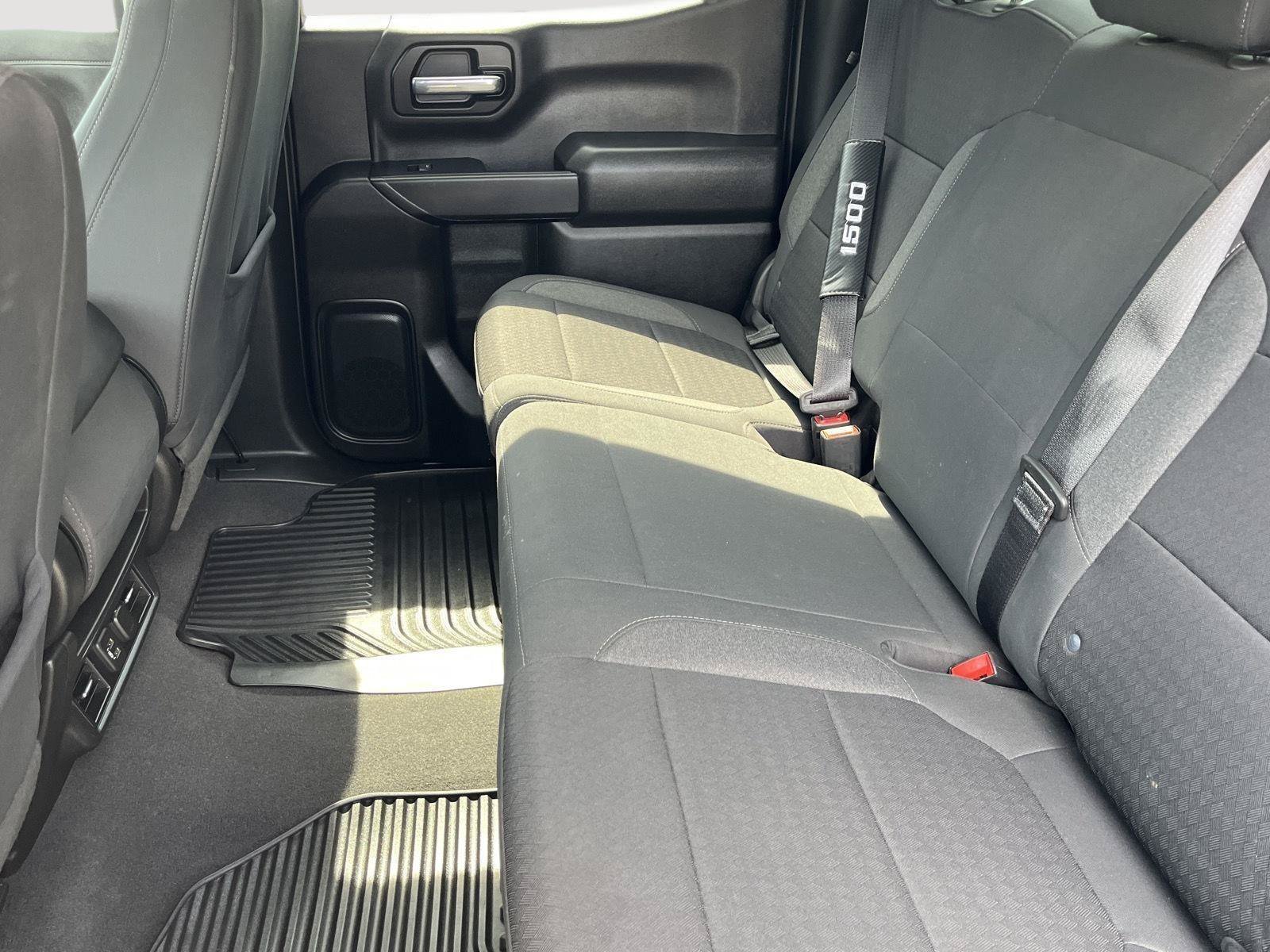 Used 2022 Chevrolet Silverado 1500 LT AWD/4WD image 14