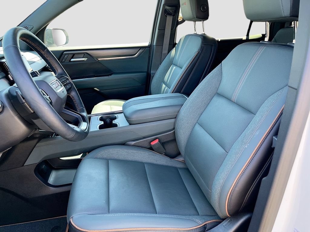 Used 2026 GMC Acadia AT4 AWD/4WD image 21