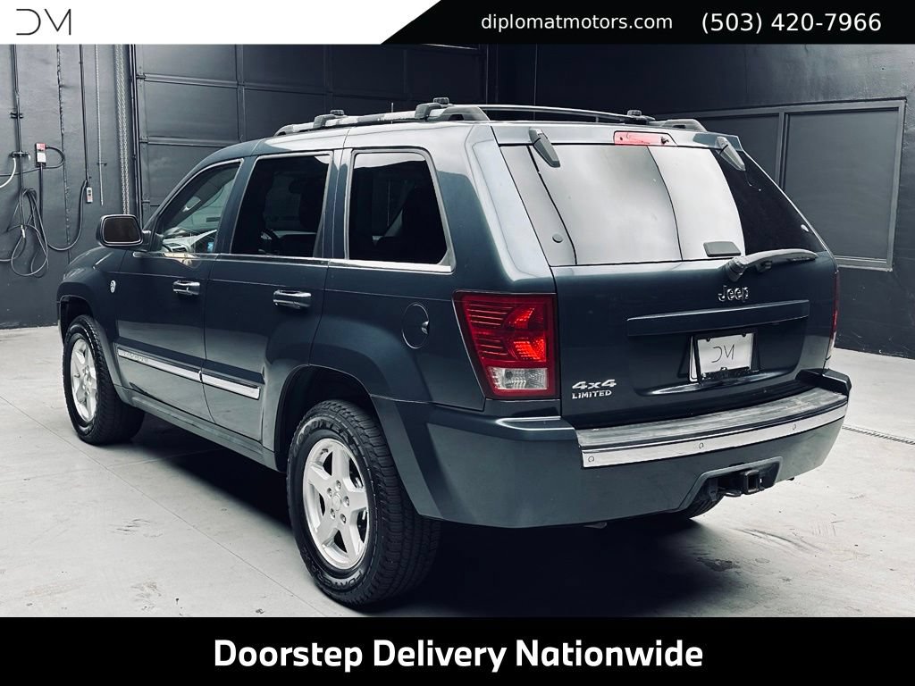 Used 2007 Jeep Grand Cherokee Limited w/ Trailer Tow Group IV AWD/4WD image 5
