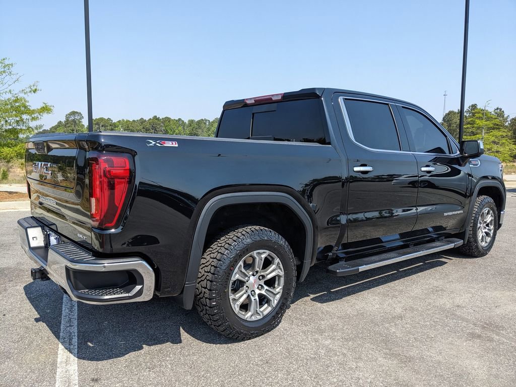 Used 2022 GMC Sierra 1500 SLT w/ SLT Convenience Package AWD/4WD image 24