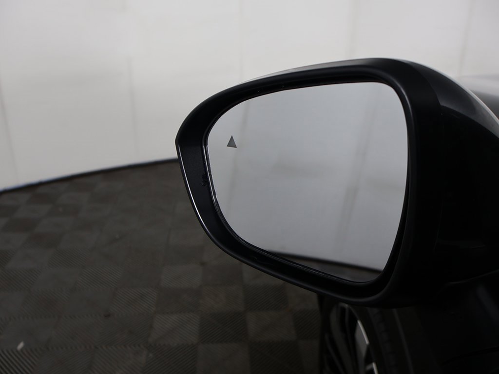 New 2025 Mitsubishi Outlander SEL image 39