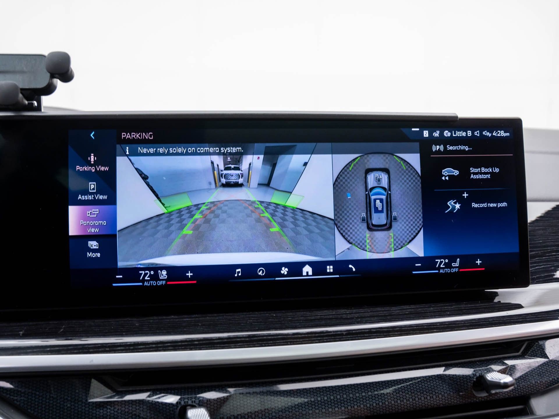 Used 2024 BMW X5 xDrive40i w/ M Sport Package image 25