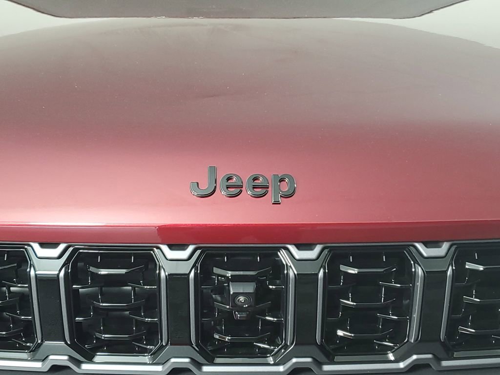 New 2026 Jeep Grand Cherokee L Limited AWD/4WD image 10