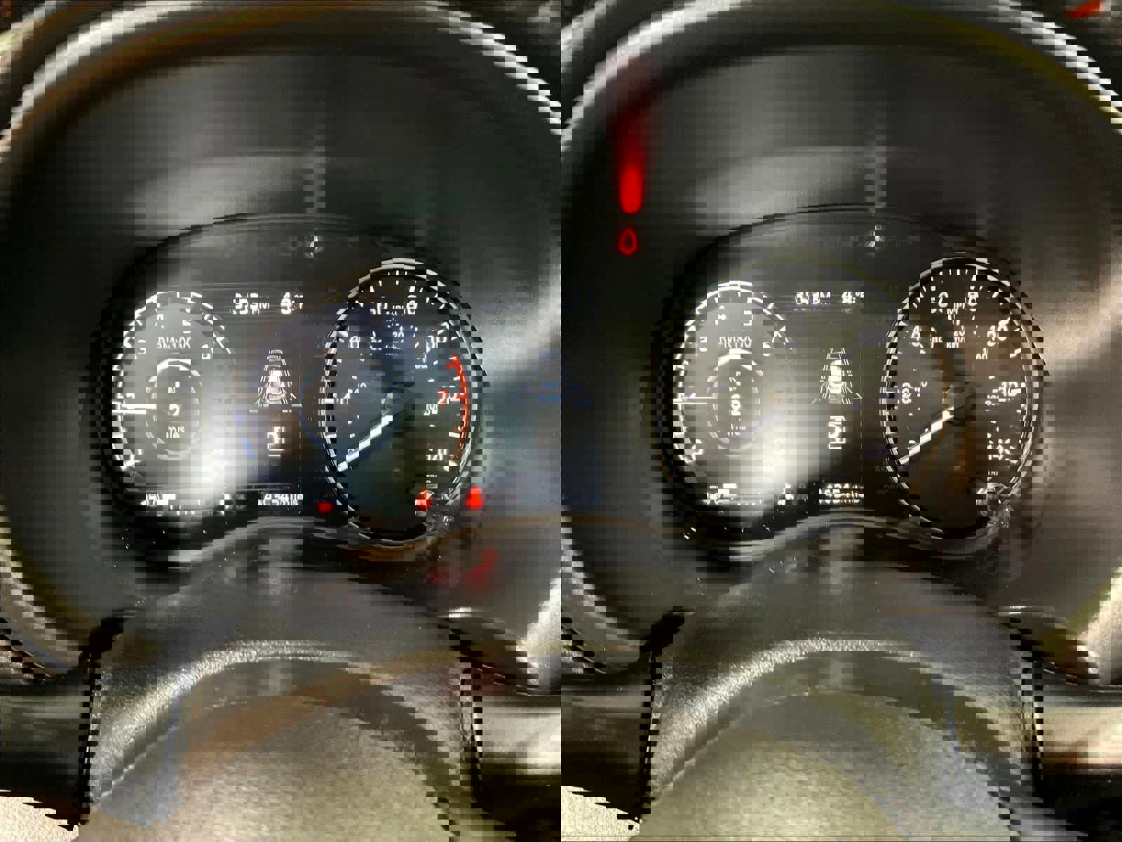 Certified 2023 Nissan Kicks SR w/ SR Premium Package image 24