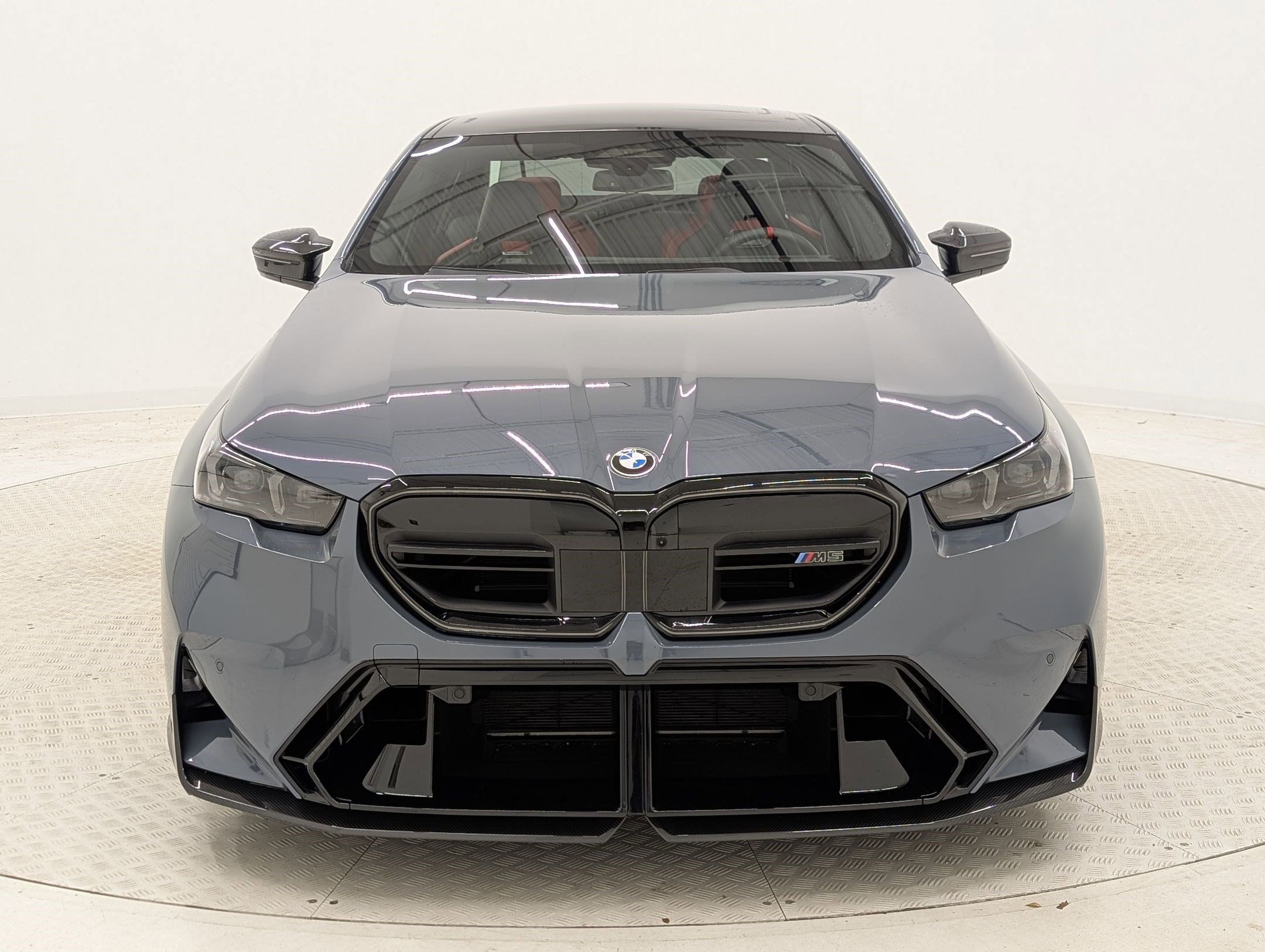 Certified 2026 BMW M5 w/ Executive Package image 6