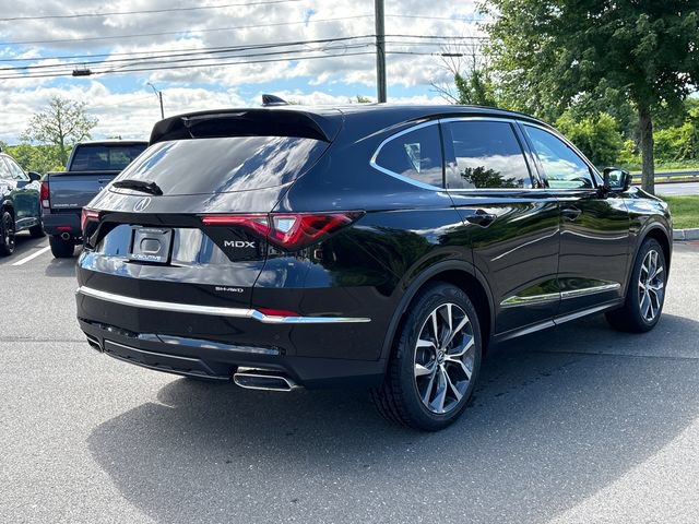 Certified 2023 Acura MDX SH-AWD w/ Technology Package image 4