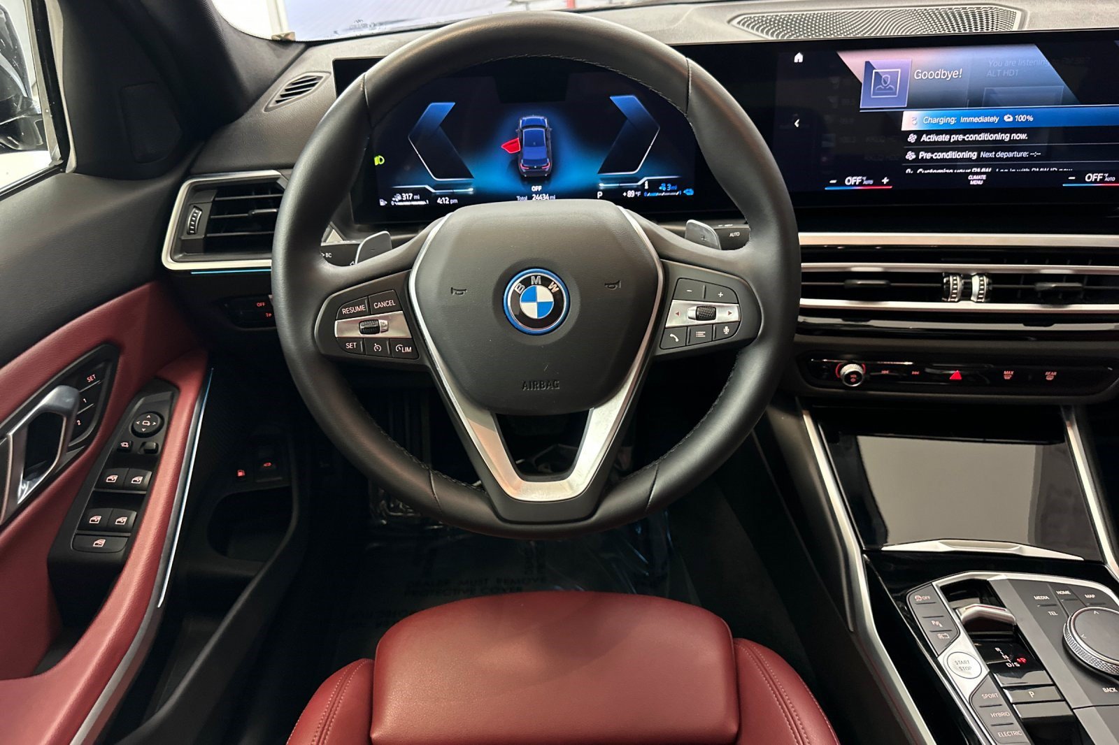 Certified 2024 BMW 330e w/ Convenience Package RWD image 32