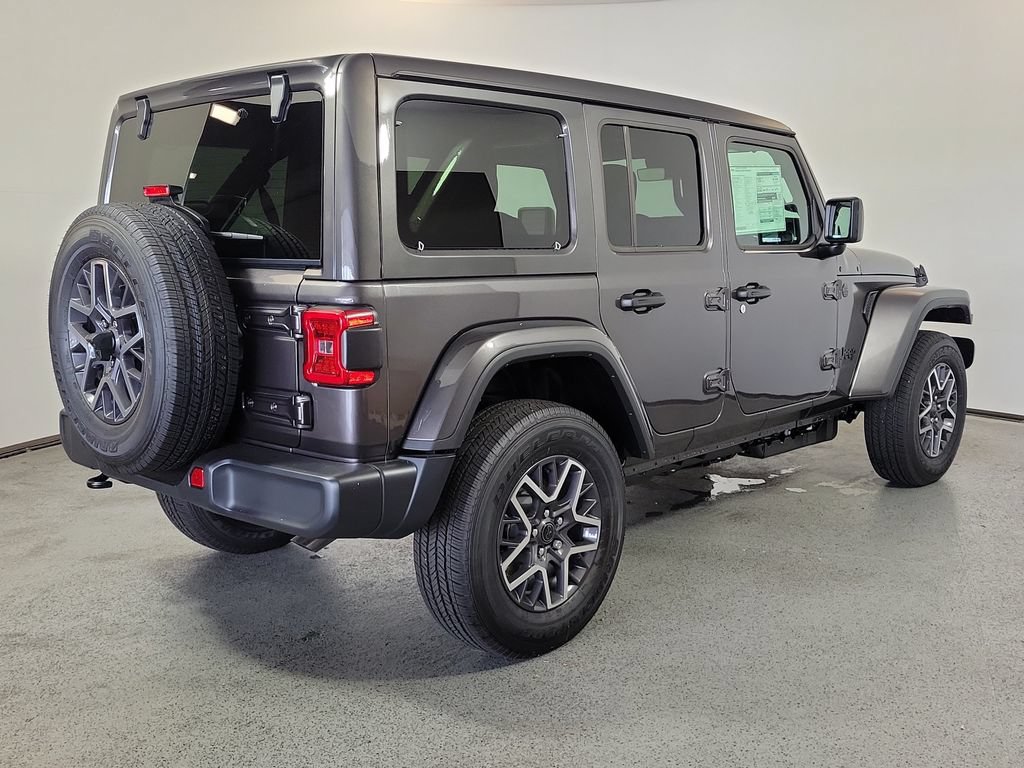 New 2026 Jeep Wrangler Unlimited Sahara w/ Technology Group AWD/4WD image 6