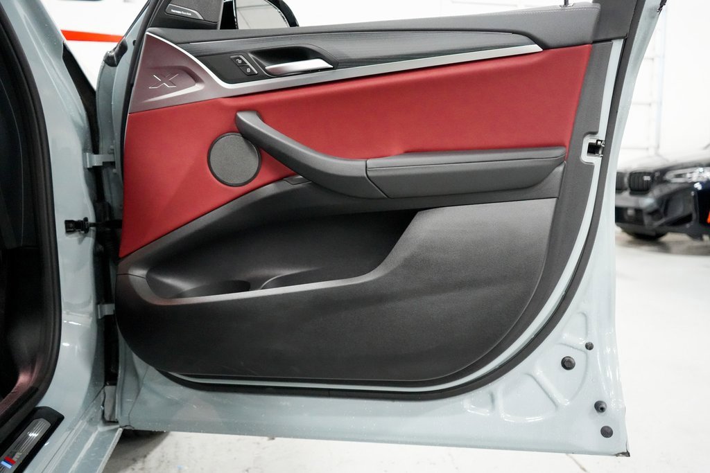 Used 2024 BMW X3 M40i image 23