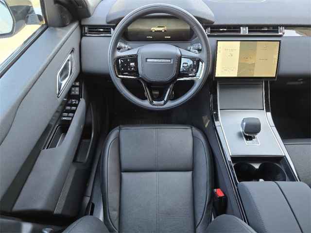 New 2025 Land Rover Range Rover Velar Dynamic SE image 32