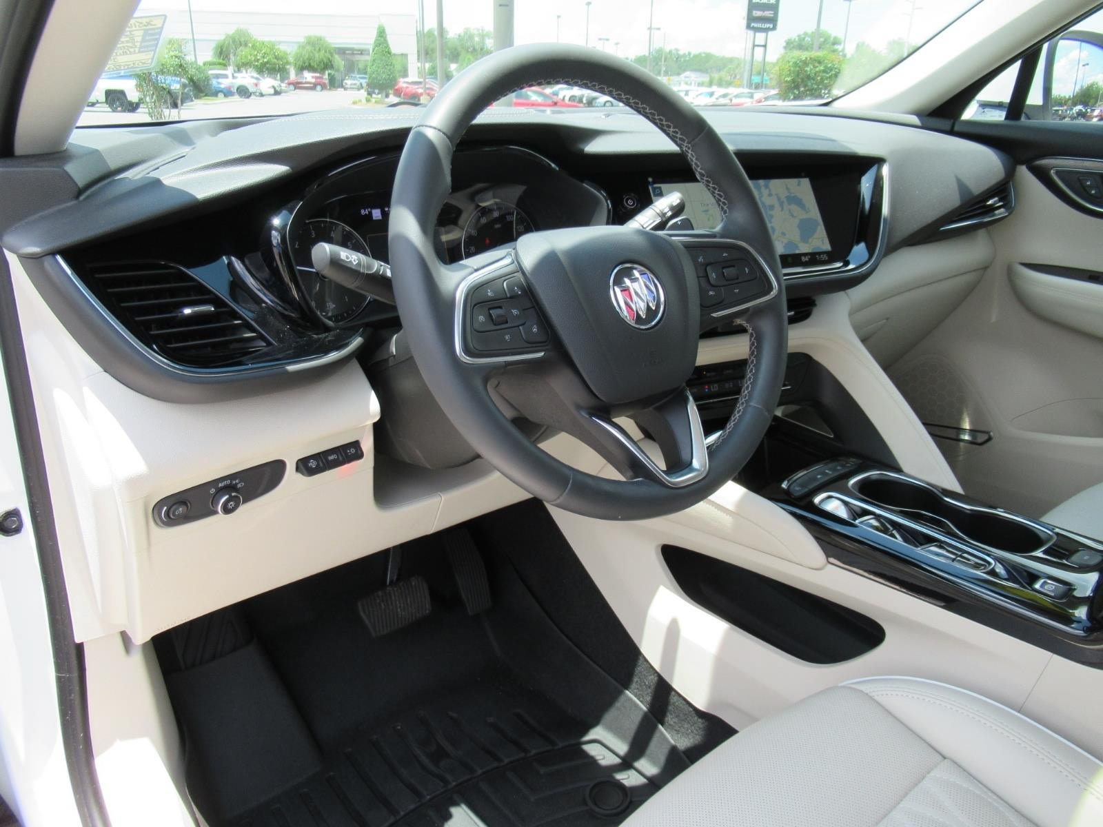 Used 2022 Buick Envision Avenir w/ Technology Package II FWD image 19