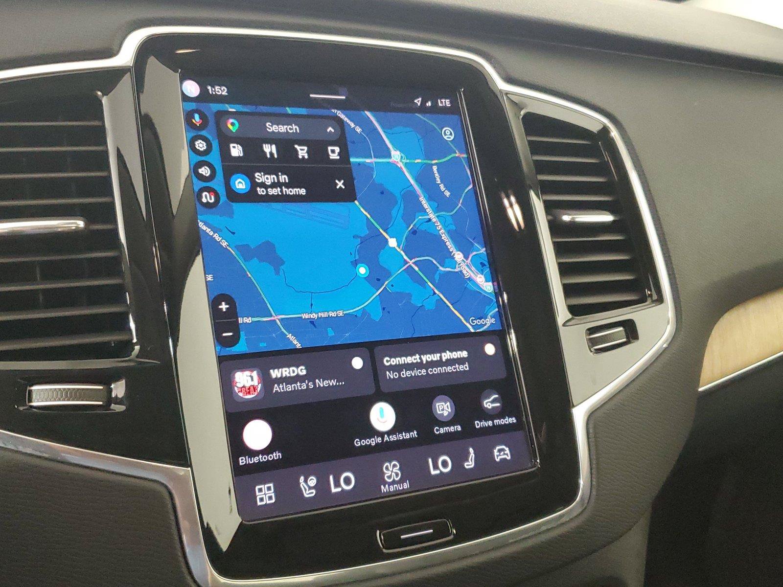 Certified 2023 Volvo XC90 B6 Plus w/ Protection Package AWD/4WD image 29