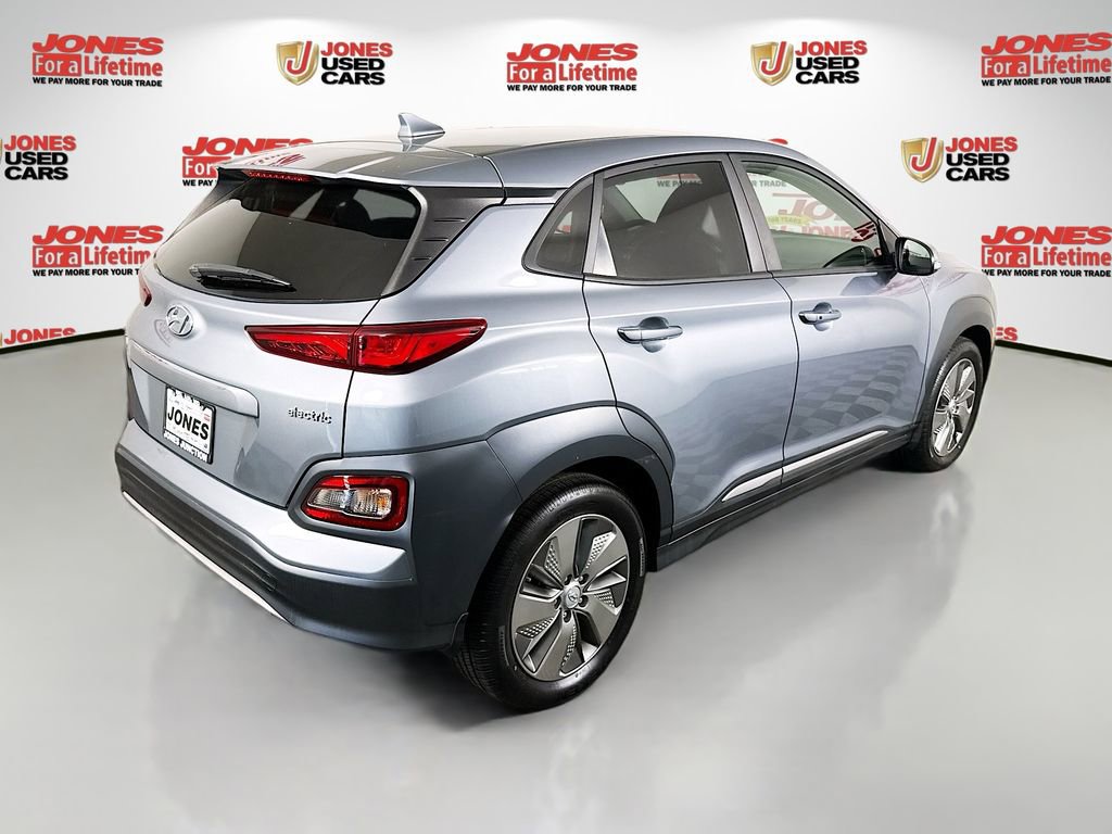 Certified 2021 Hyundai Kona Limited FWD image 17