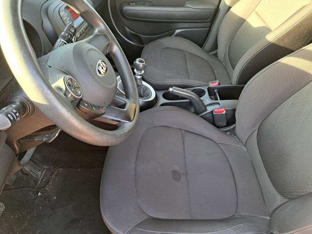 Used 2016 Kia Soul Base image 15