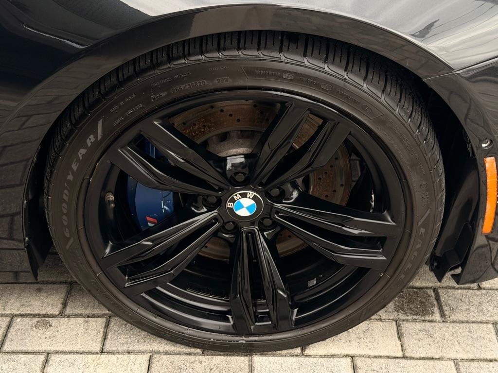 Used 2015 BMW M6 Gran Coupe RWD image 28
