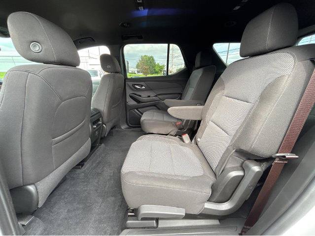 Used 2023 Chevrolet Traverse LT w/ LPO, Floor Liner Package AWD/4WD image 18