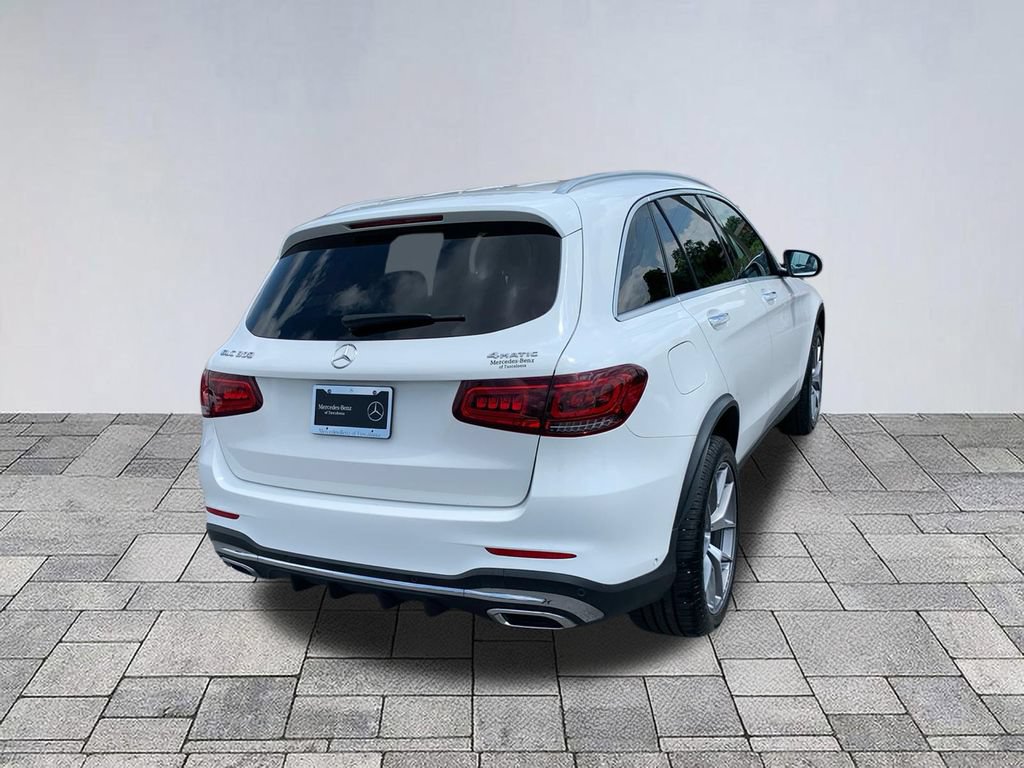 Used 2021 Mercedes-Benz GLC 300 4MATIC w/ AMG Line image 7