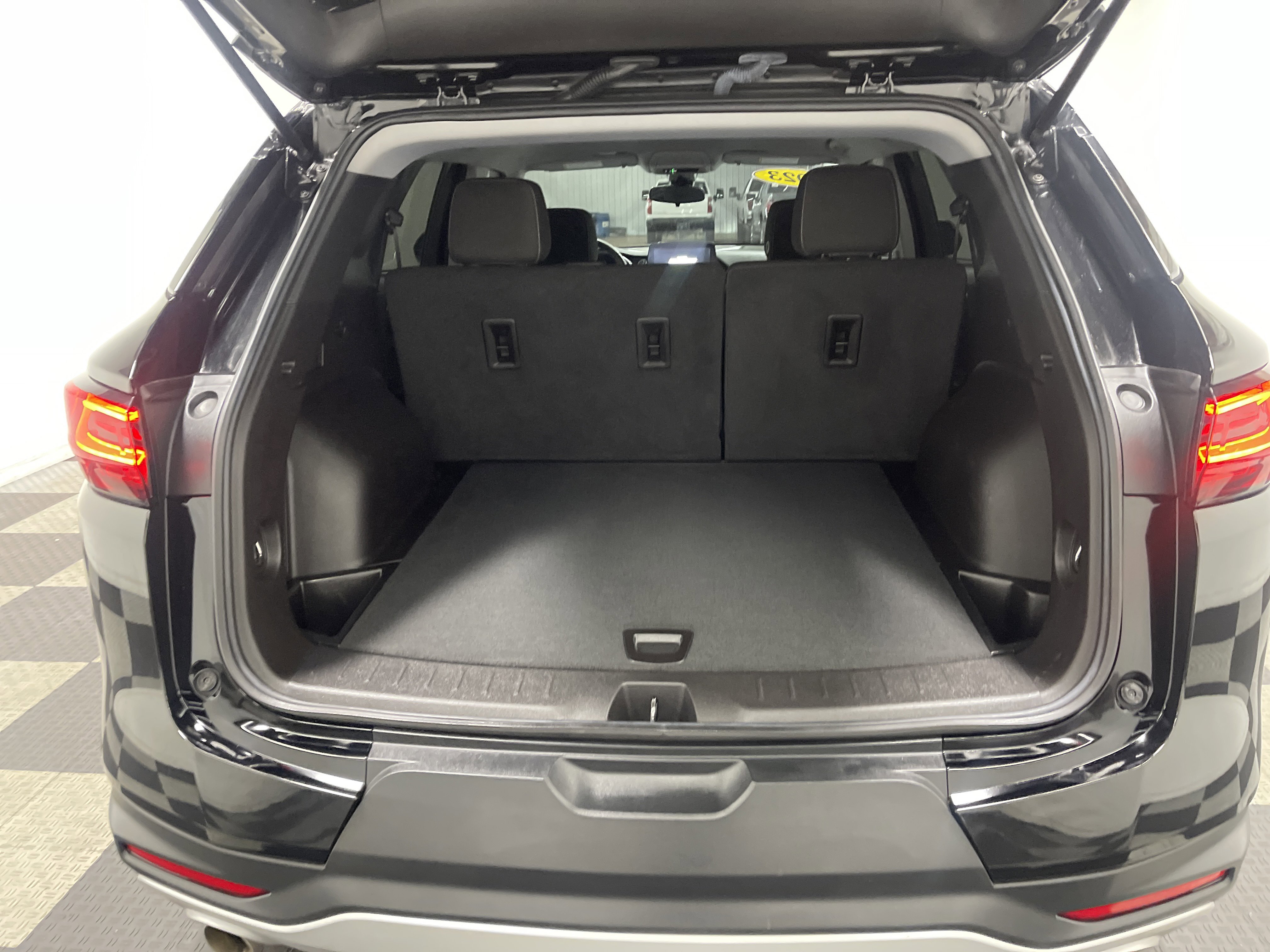 Used 2023 Chevrolet Blazer LT w/ LPO, Floor Liner Package image 18