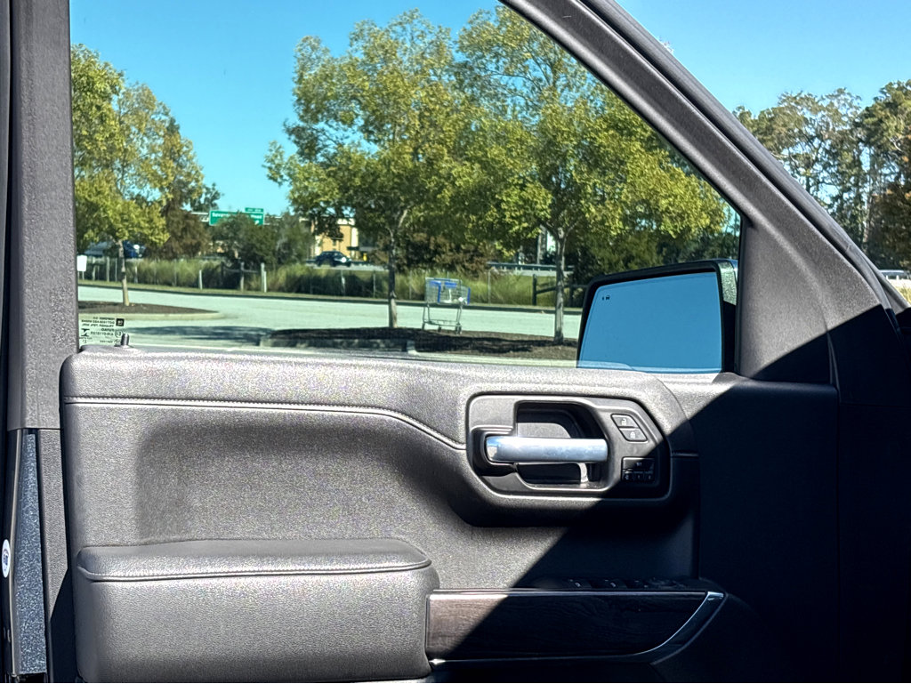 Used 2021 Chevrolet Silverado 1500 LTZ w/ LTZ Convenience Package II image 13