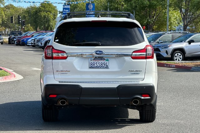 Used 2020 Subaru Ascent Limited w/ Technology Package AWD/4WD image 5