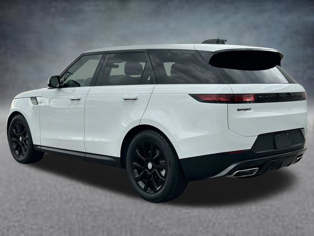 Used 2025 Land Rover Range Rover Sport SE AWD/4WD image 3