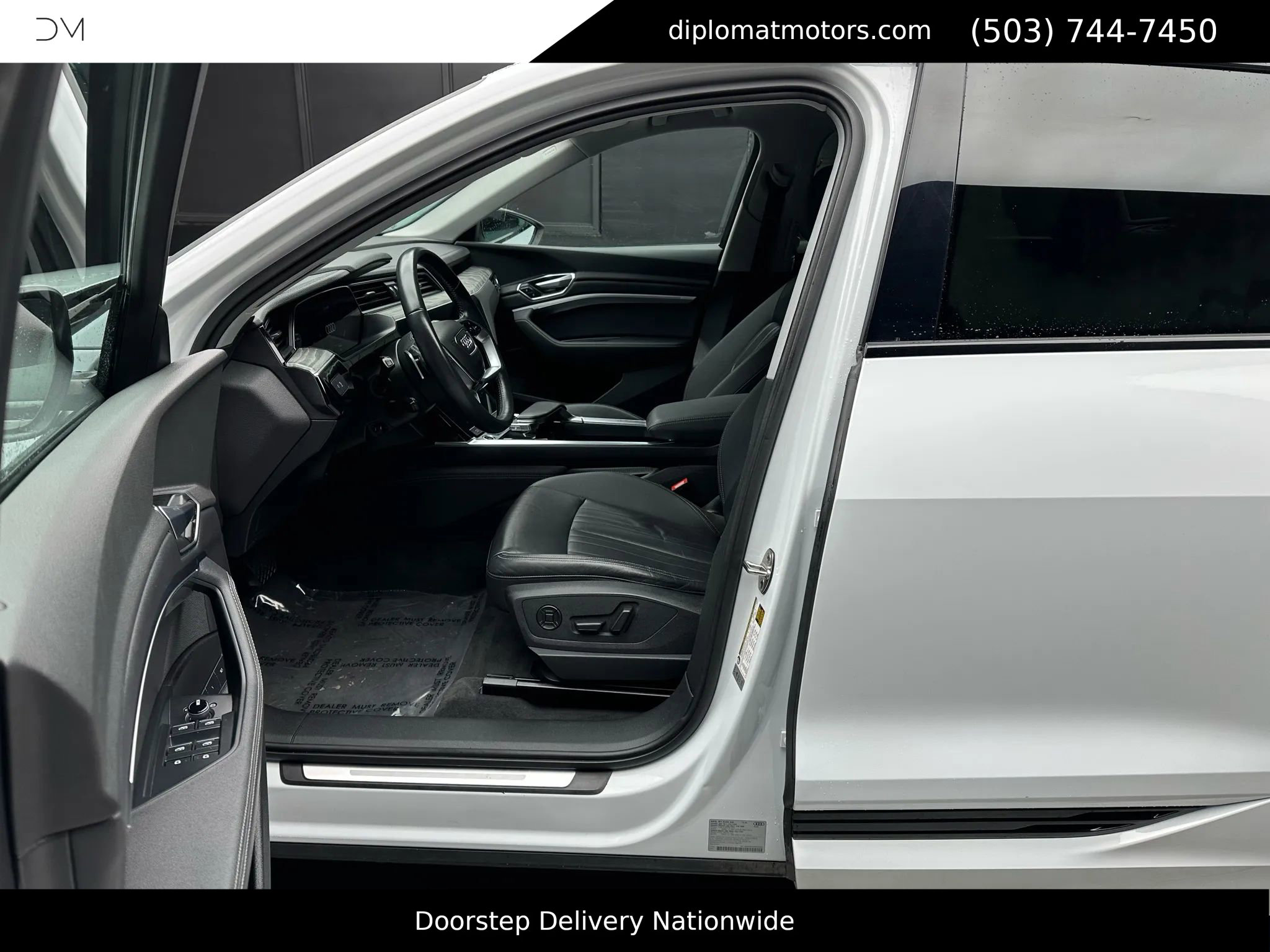 Used 2021 Audi e-tron Premium w/ Convenience Plus Package image 17