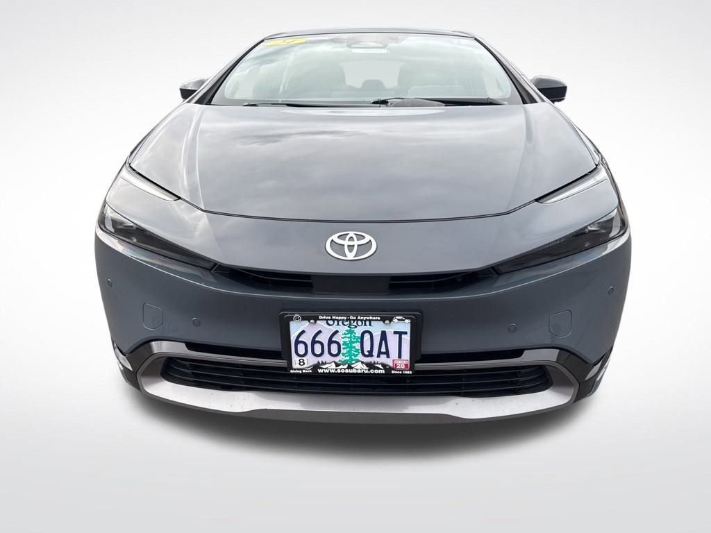Used 2024 Toyota Prius Limited image 2