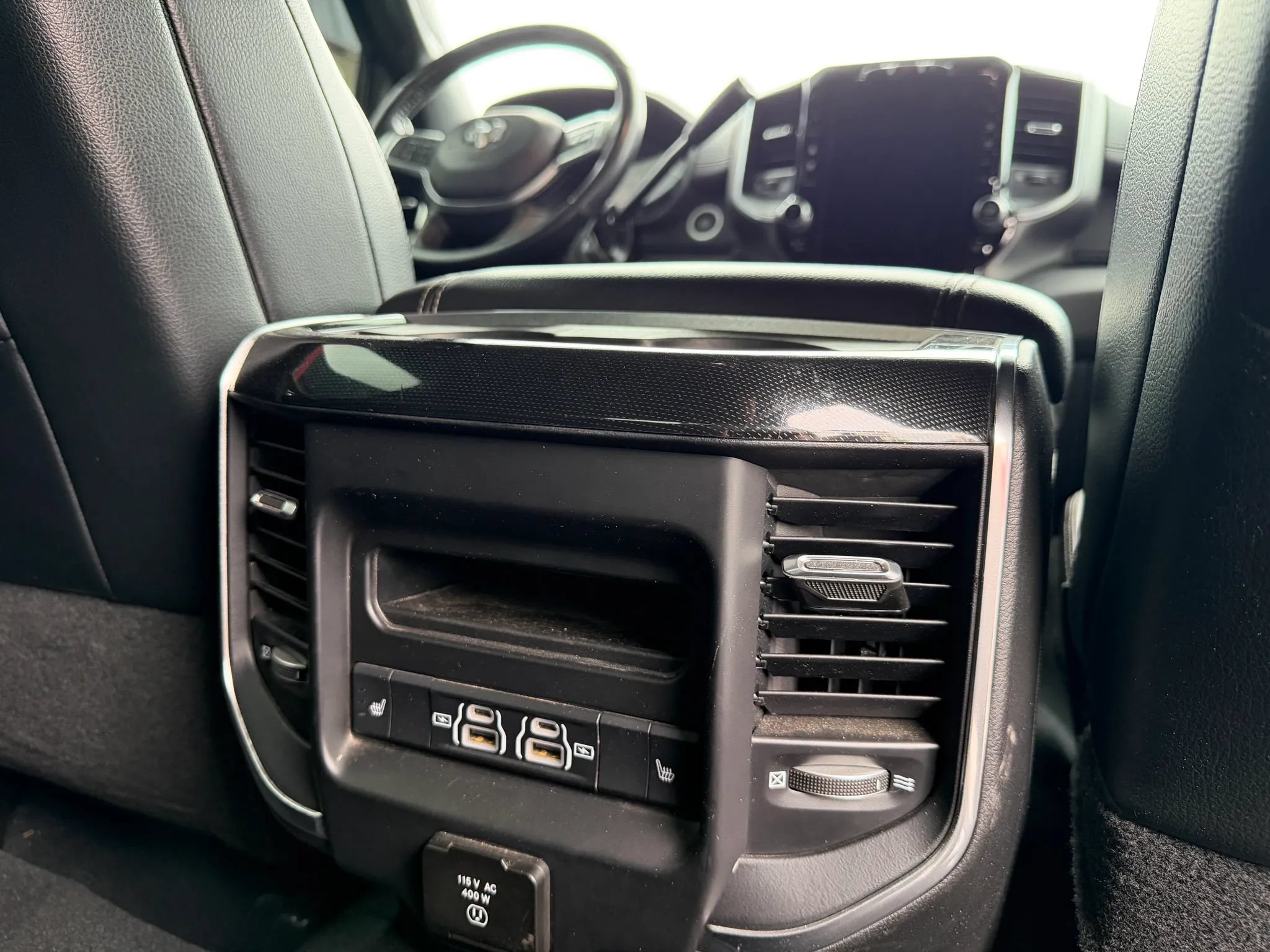 Used 2022 RAM 2500 Laramie AWD/4WD image 10