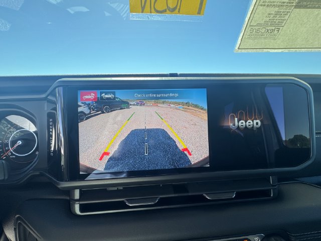 New 2027 Jeep Wrangler Unlimited Sahara AWD/4WD image 29