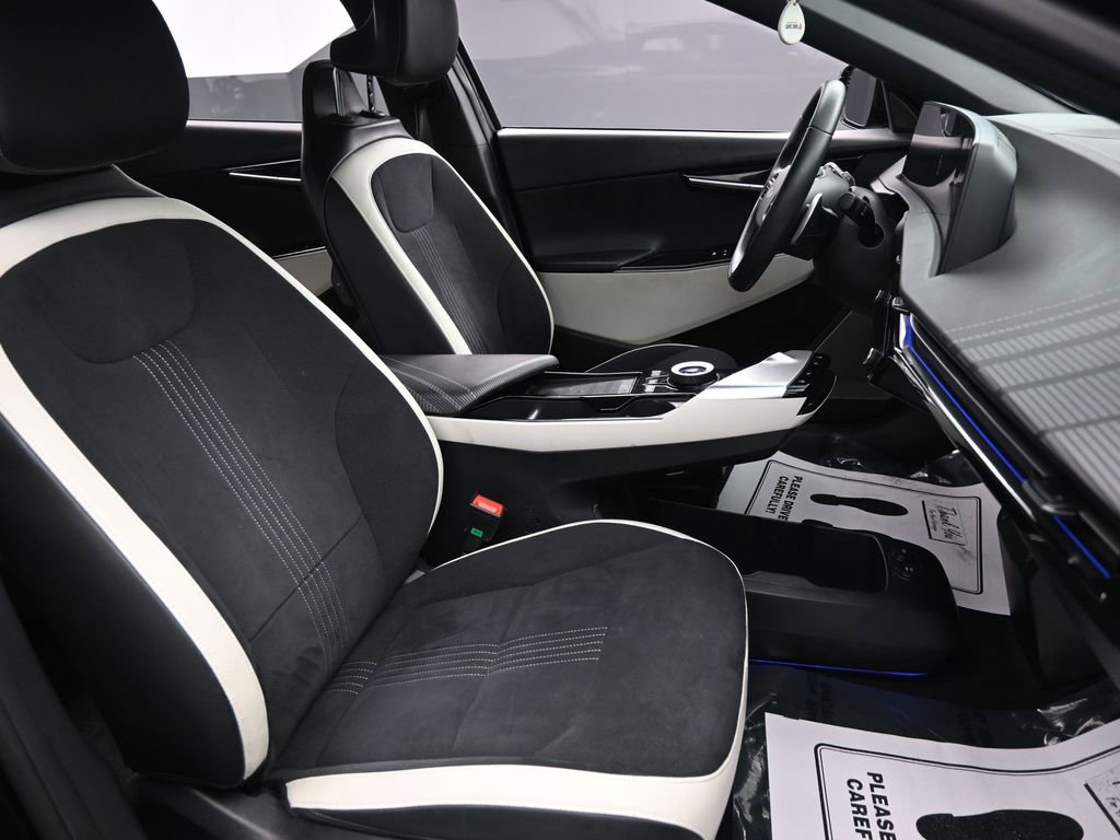 Used 2022 Kia EV6 GT-Line w/ GT-Line Suede Seat Package image 30