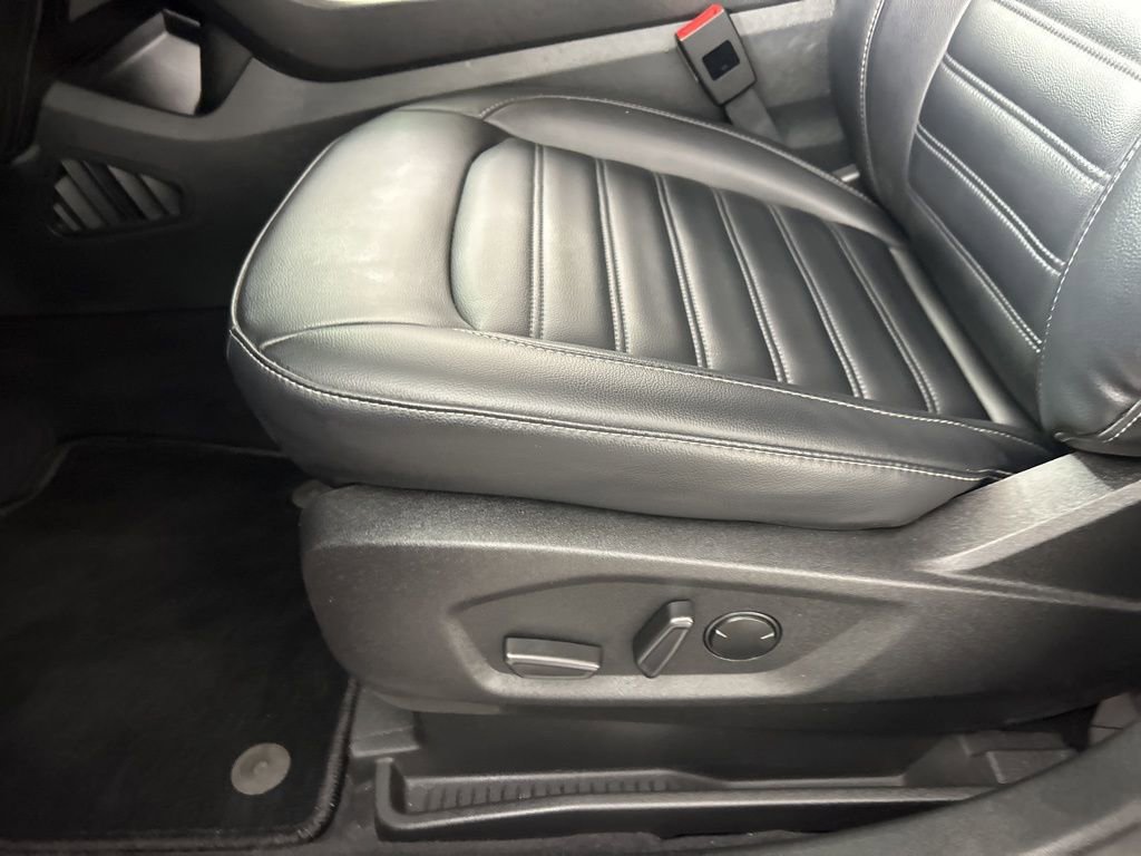 Used 2024 Ford Edge SEL image 22